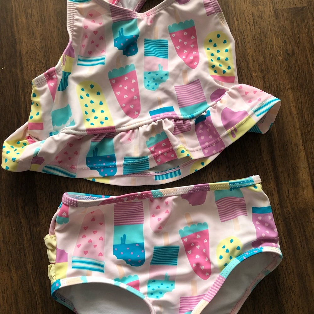 Rufflebutts swimsuit  4T